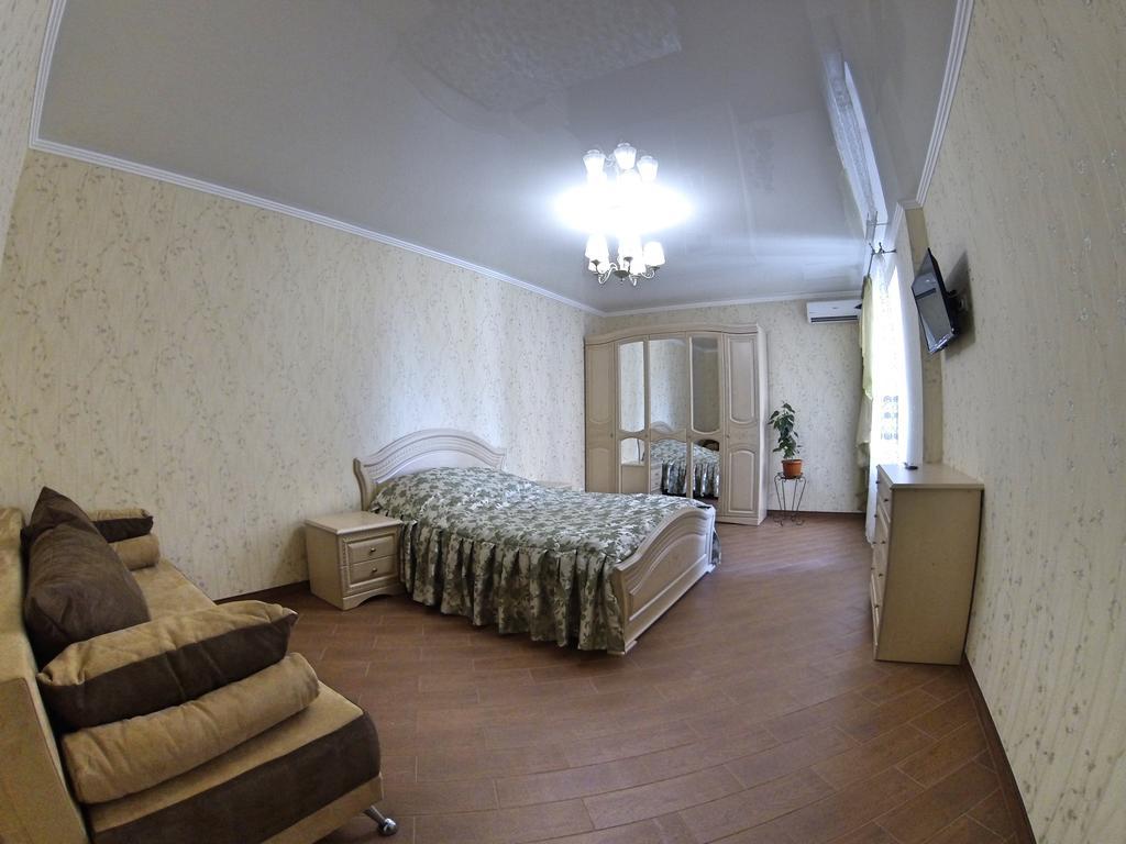 Appartamento Naberezhnaya Roshen Vinnycja Esterno foto