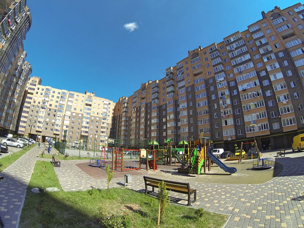 Appartamento Naberezhnaya Roshen Vinnycja Esterno foto